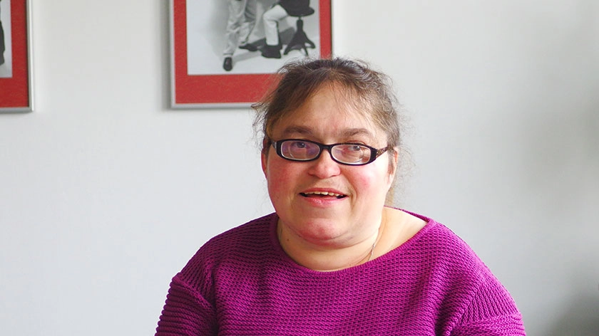 Porträtfoto Esther Hoffmann